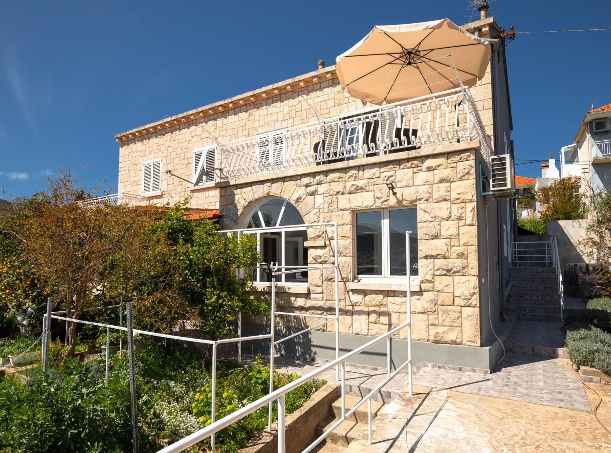 Seaside Apartment Franica ヴェラ・ルカ エクステリア 写真