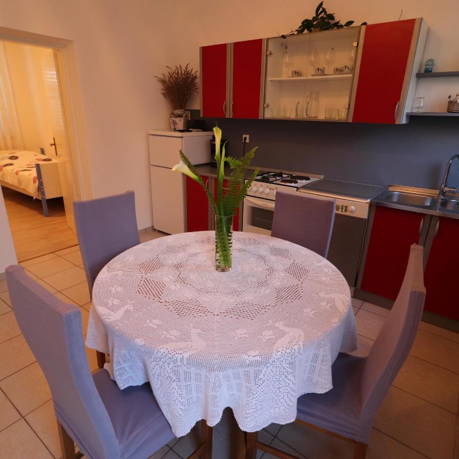 Seaside Apartment Franica ヴェラ・ルカ エクステリア 写真