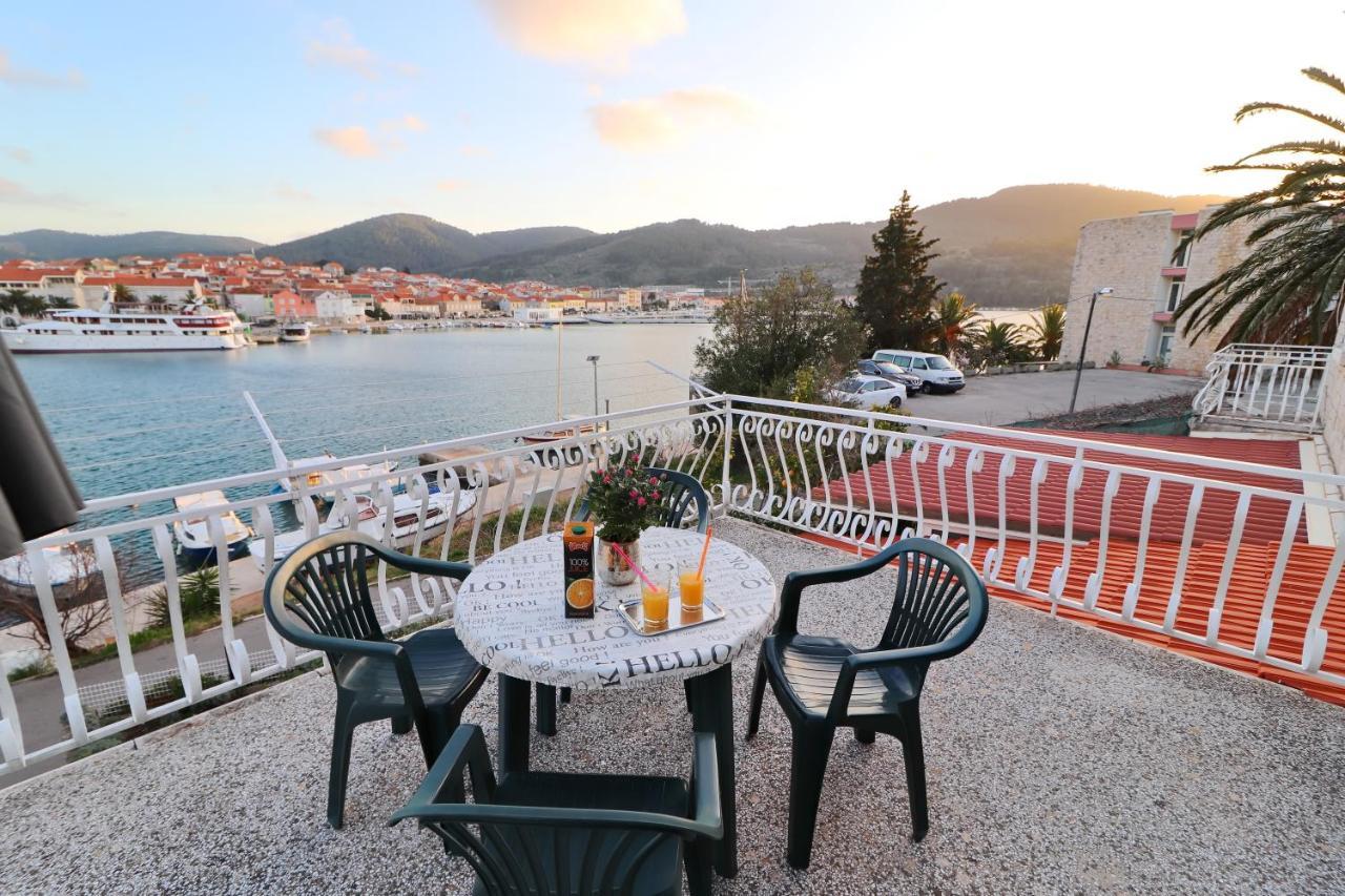Seaside Apartment Franica ヴェラ・ルカ エクステリア 写真
