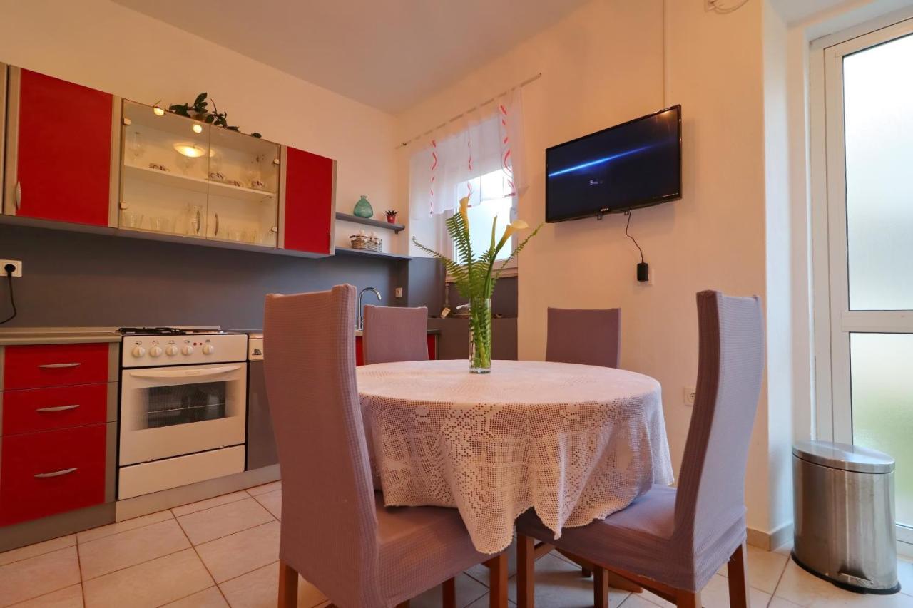 Seaside Apartment Franica ヴェラ・ルカ エクステリア 写真
