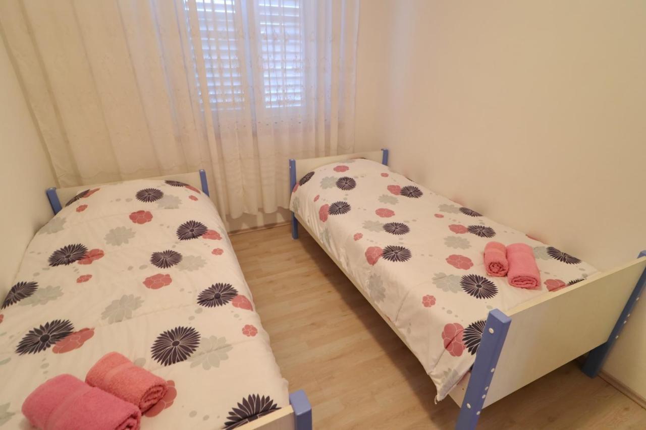Seaside Apartment Franica ヴェラ・ルカ エクステリア 写真